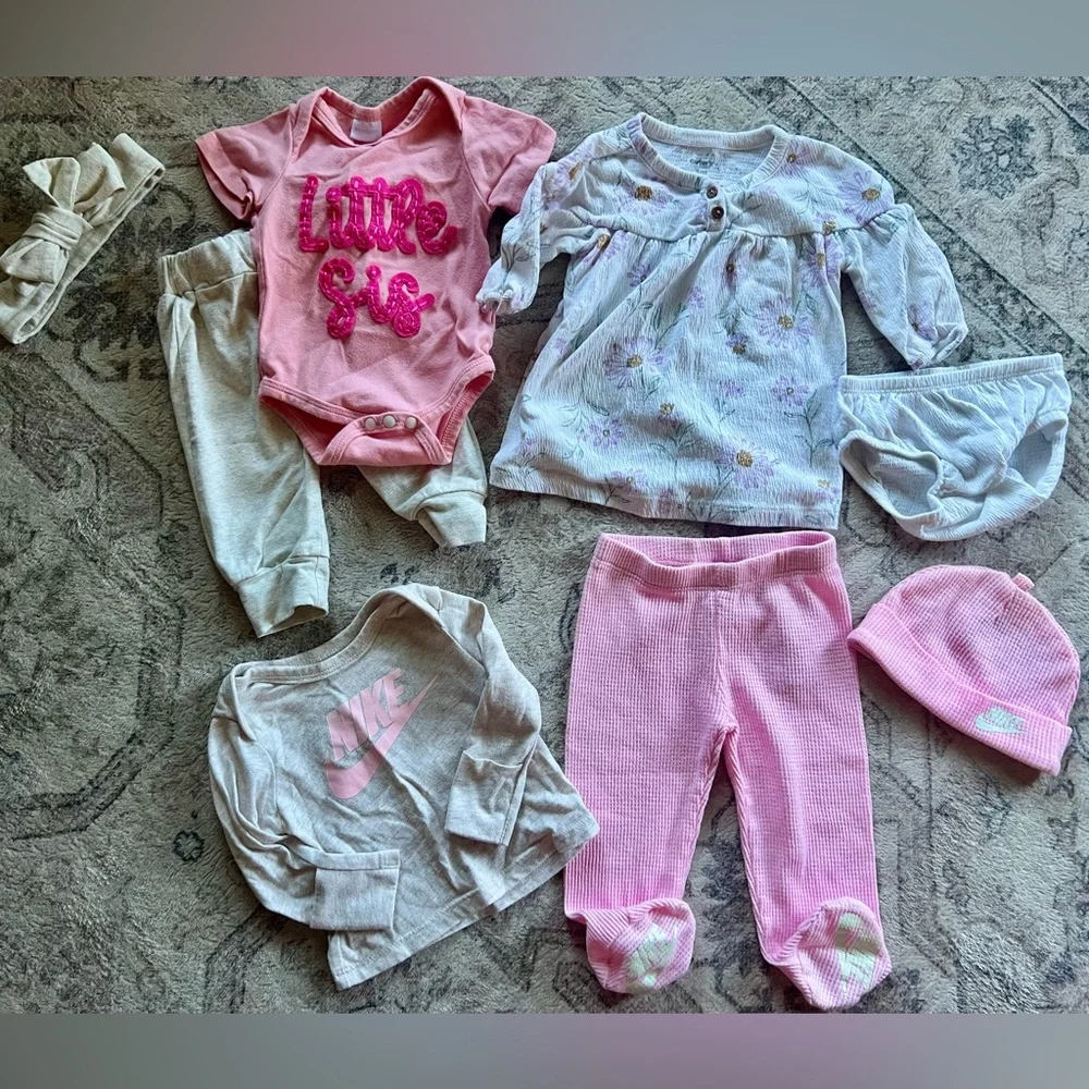 Newborn & 0- 3 month bay girls bundle